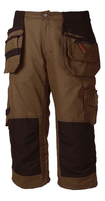 Workwear that offers great functionality and is comfortable! Björnkläder workwear is available in Canada through Neck Down Workwear's online store. These work pants feature built in tool pockets and so much more!